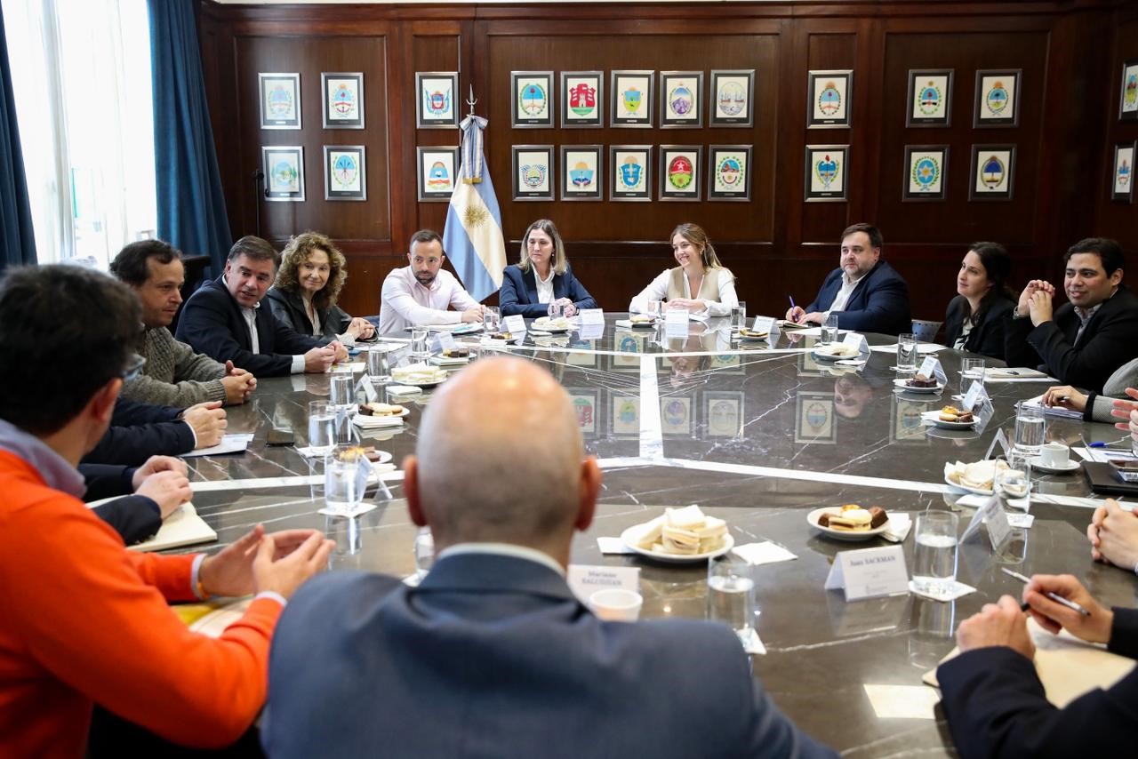 ConFIAr logística y competitividad