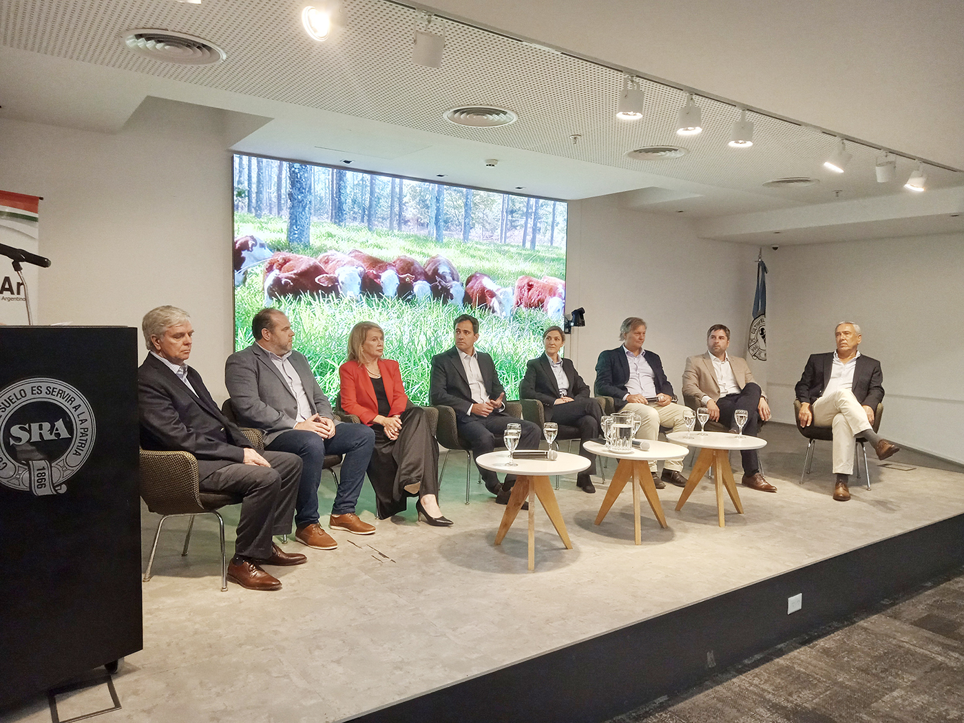 CONFIAR: Mesa Foresto-Industrial y brindis de fin de año CONFIAR Mesa Foresto-Industrial