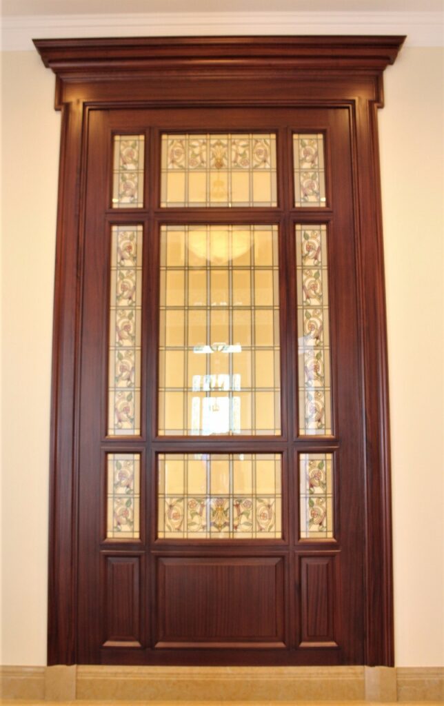 muebles trabajan para mantener