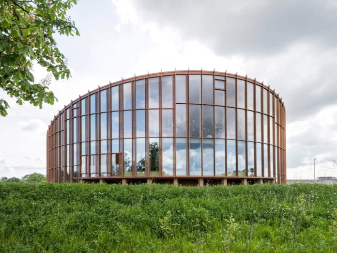Dymak estructura de madera